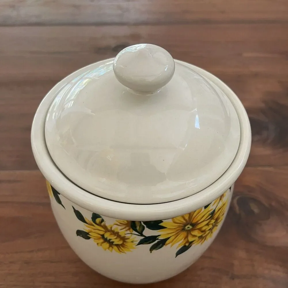 Vintage Thomson Pottery Sunflower Cookie Jar Canister and Lid 8 ⅝